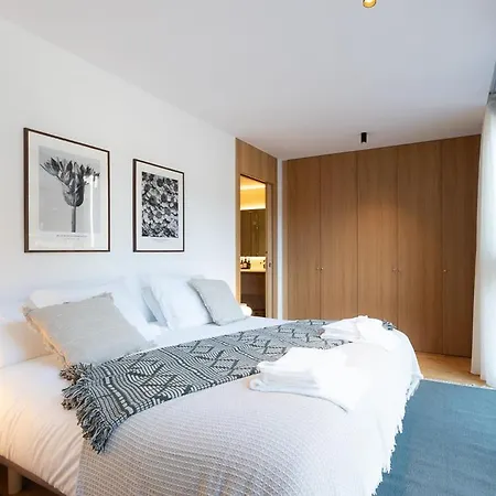 Isard Homes By Select Apartment